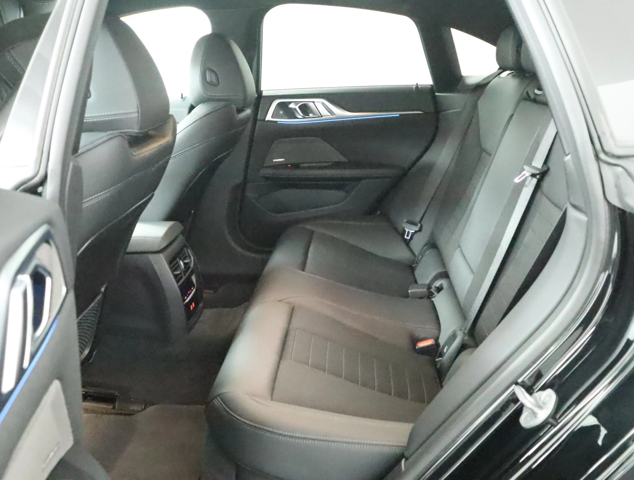 Hoofdafbeelding BMW i4