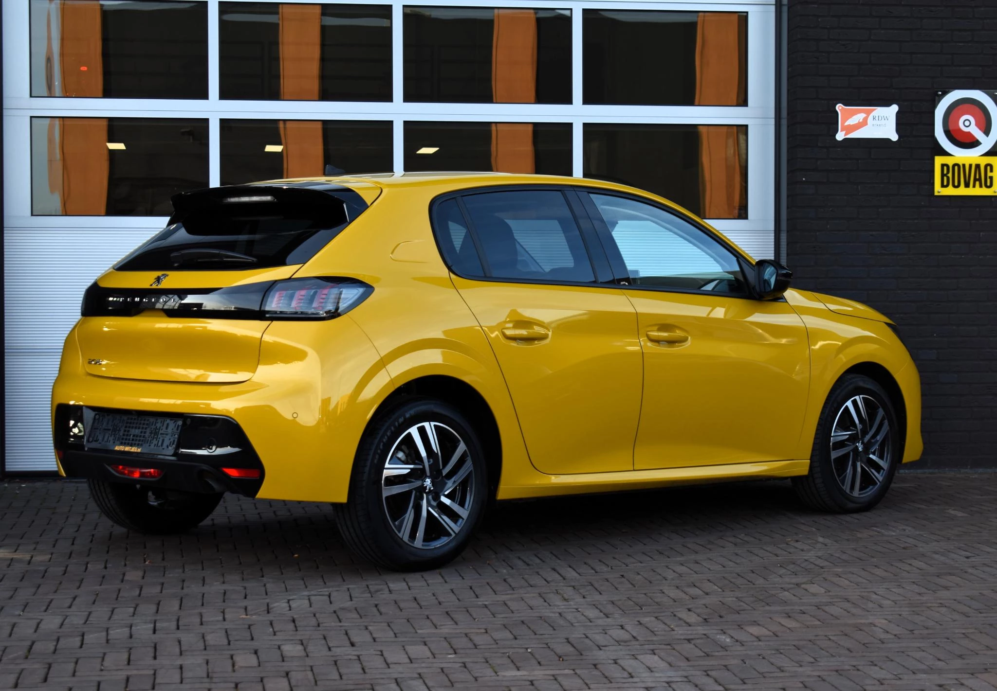 Hoofdafbeelding Peugeot 208