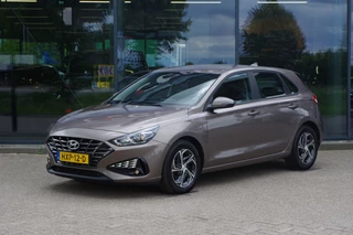 Hyundai i30 1.0 T-GDi MHEV 120 PK Comfort, Keyless, Carplay, Camera, Stoel- & Stuurverwarming,