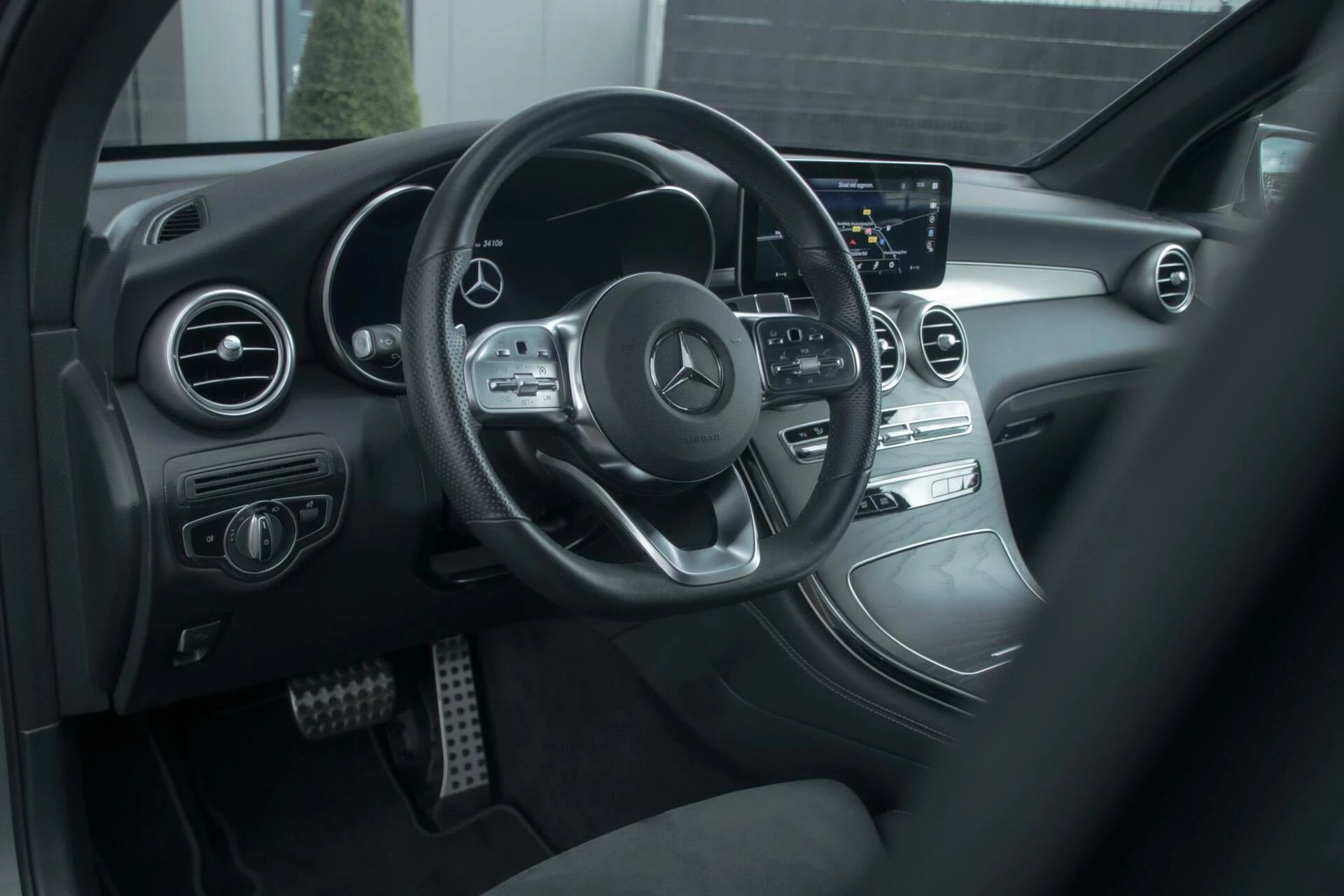 Hoofdafbeelding Mercedes-Benz GLC