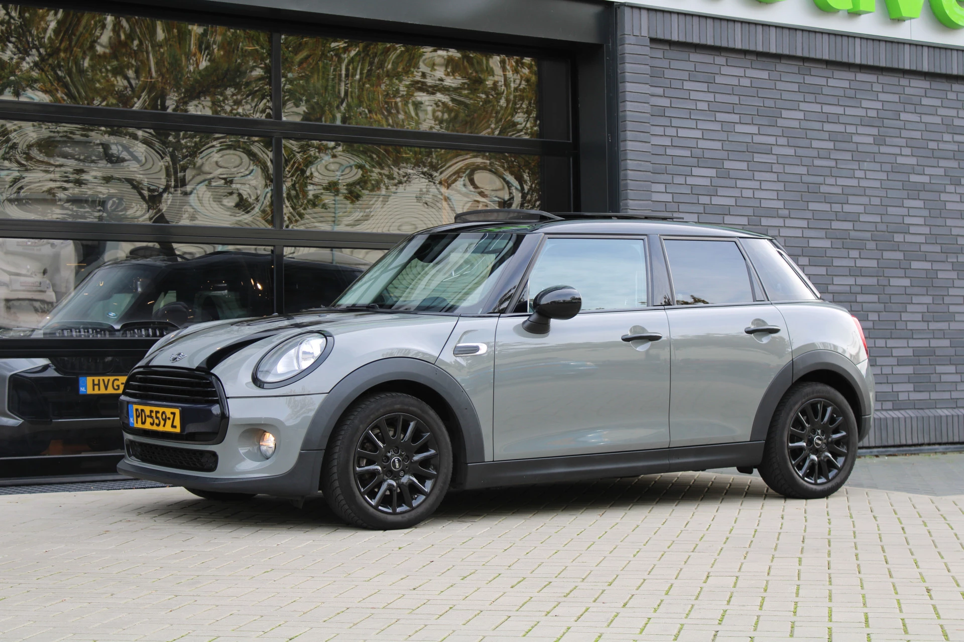 Hoofdafbeelding MINI Cooper