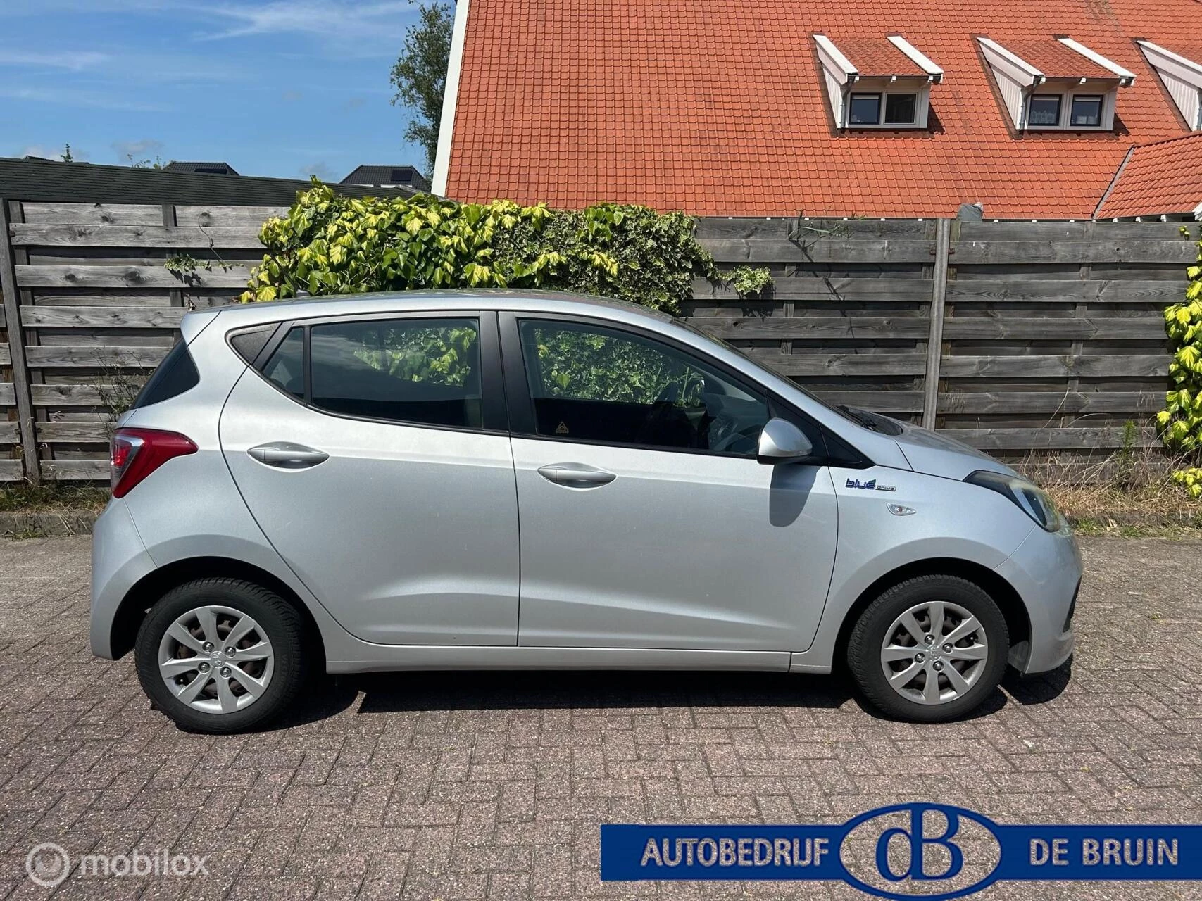 Hoofdafbeelding Hyundai i10
