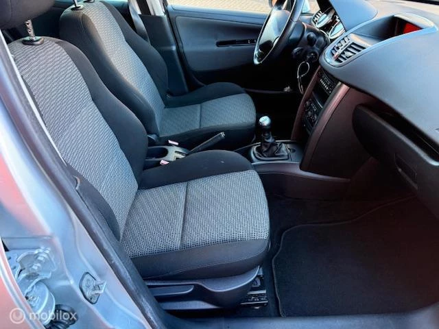 Hoofdafbeelding Peugeot 207