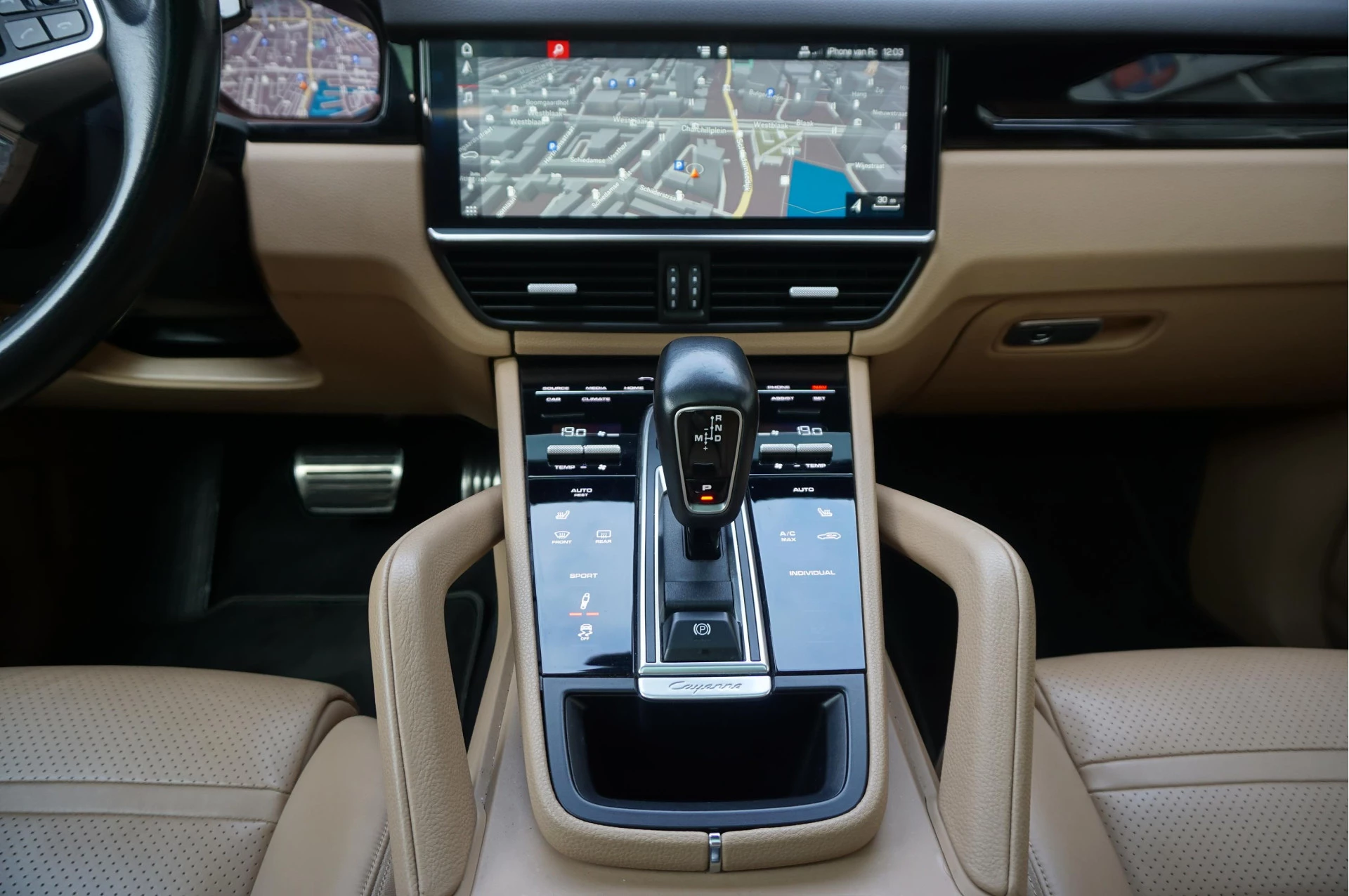 Hoofdafbeelding Porsche Cayenne