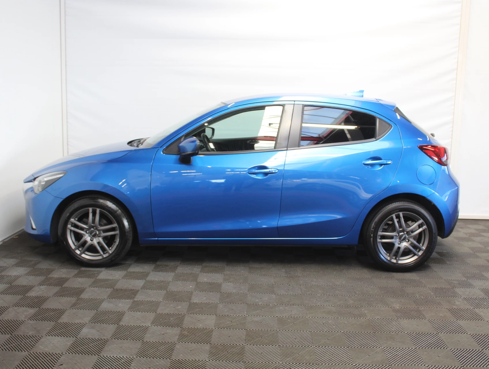 Hoofdafbeelding Mazda 2