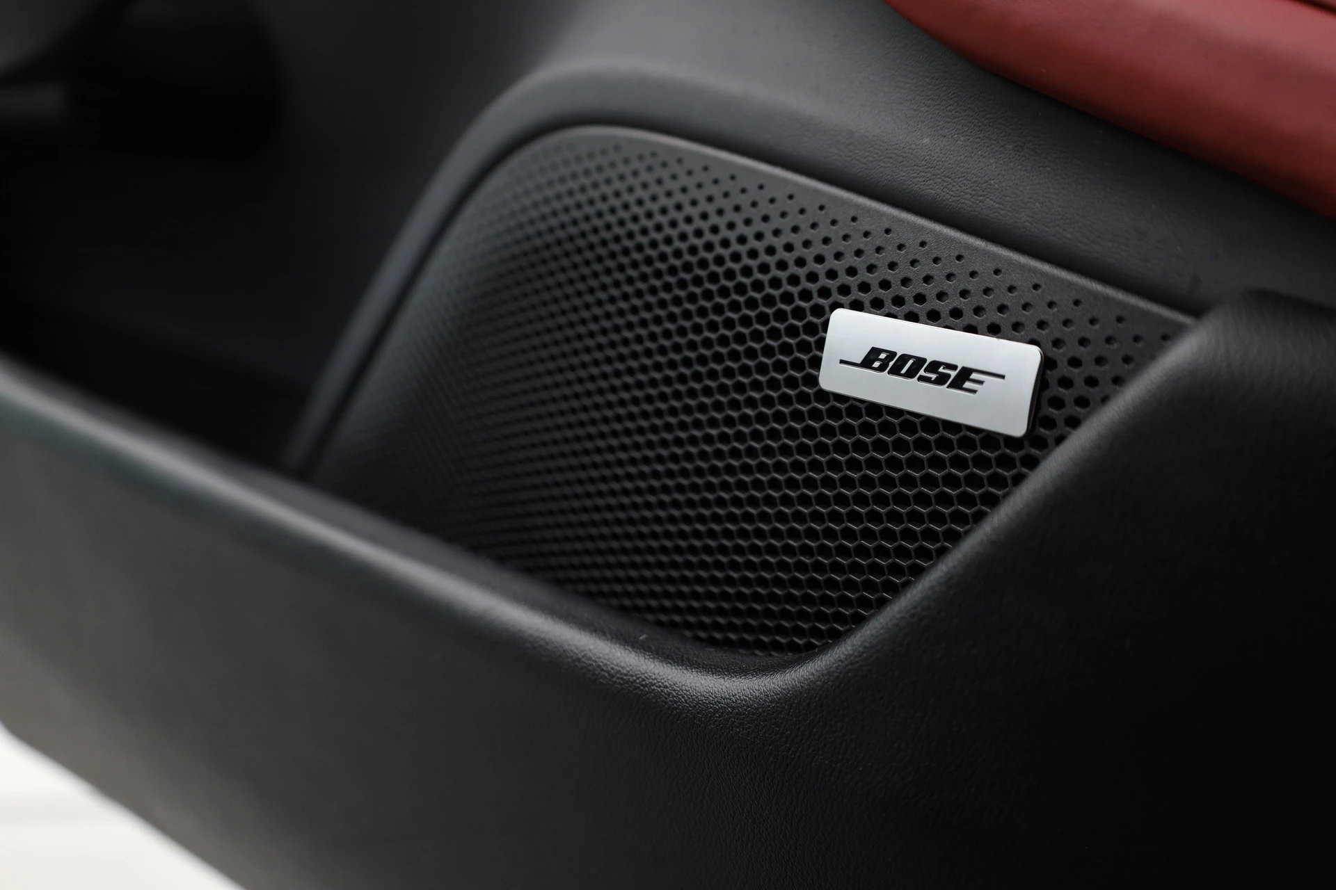 Hoofdafbeelding Porsche Taycan