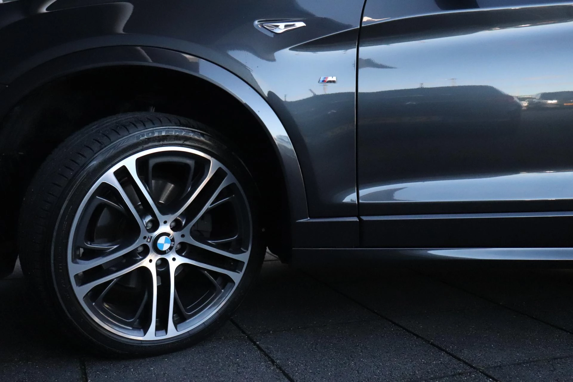 Hoofdafbeelding BMW X4
