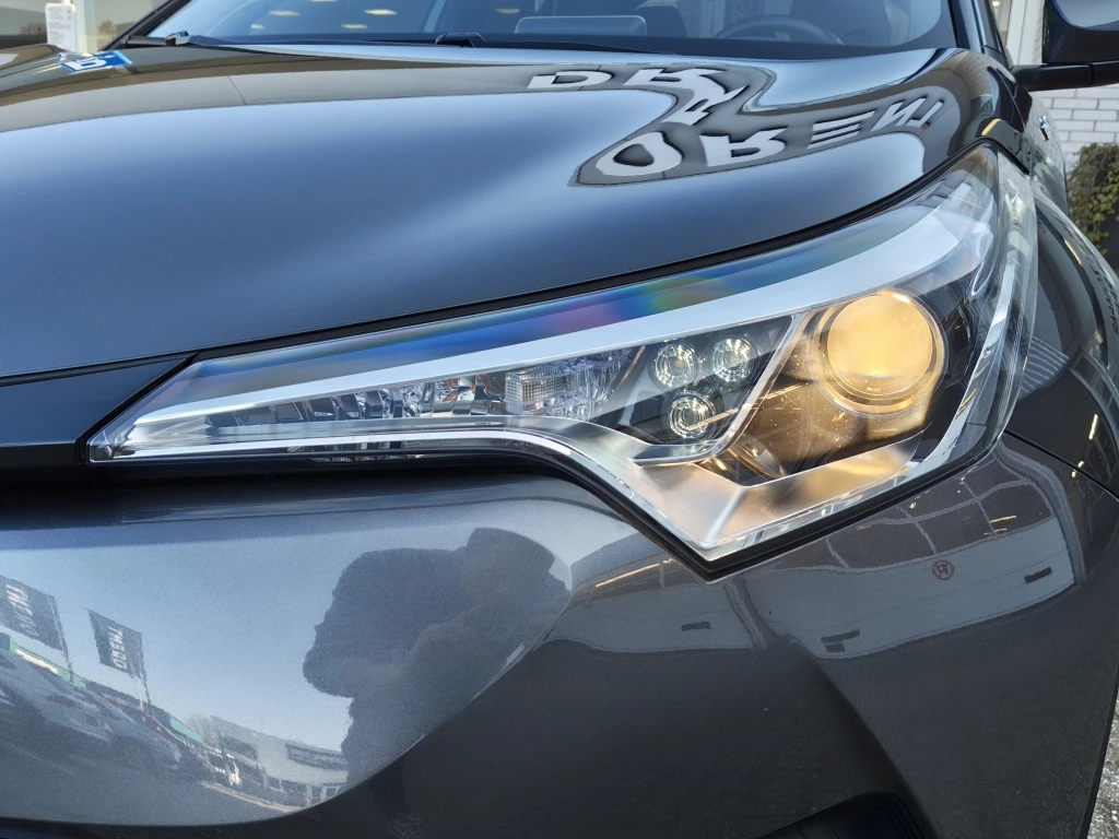 Hoofdafbeelding Toyota C-HR