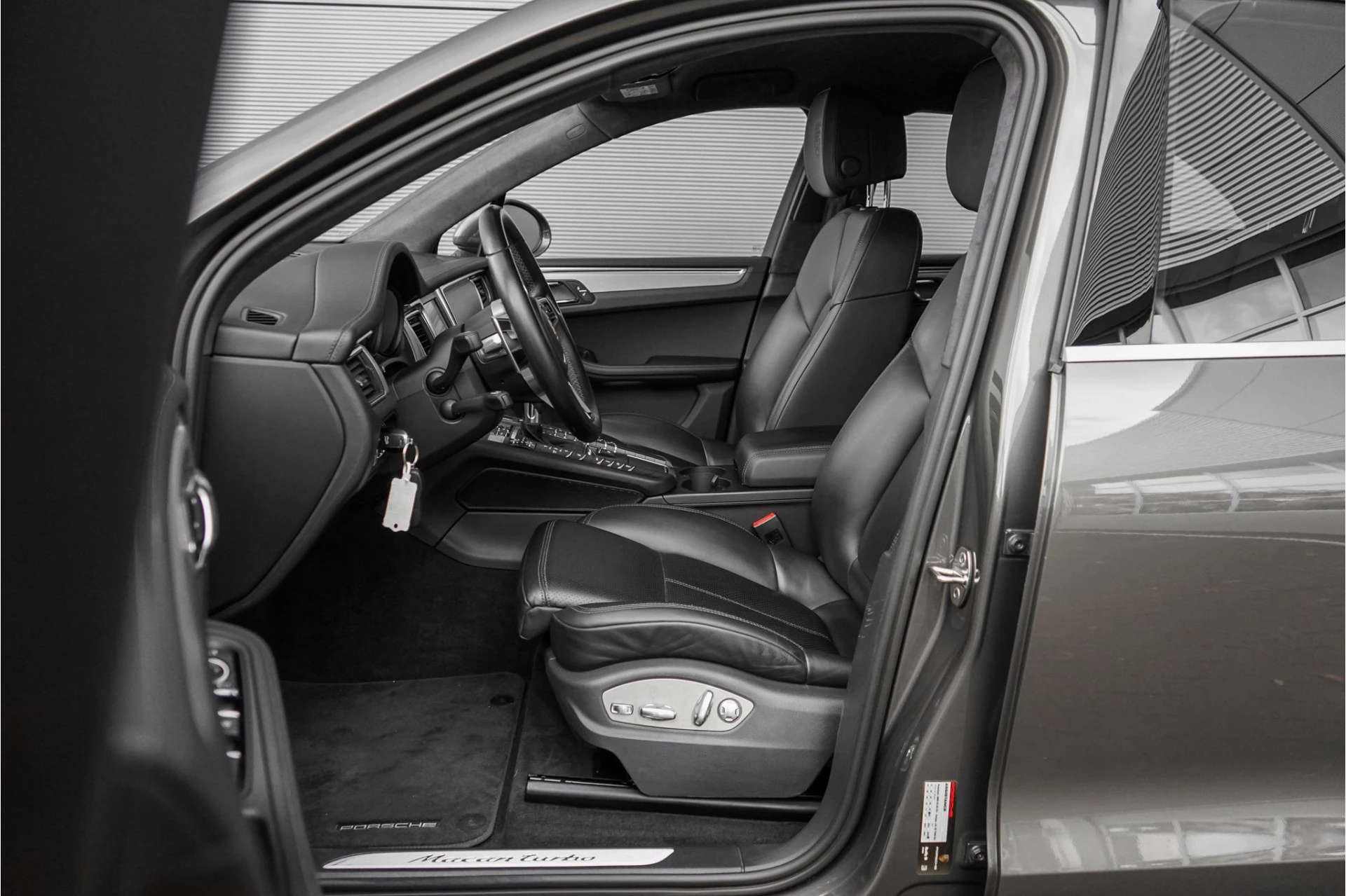 Hoofdafbeelding Porsche Macan