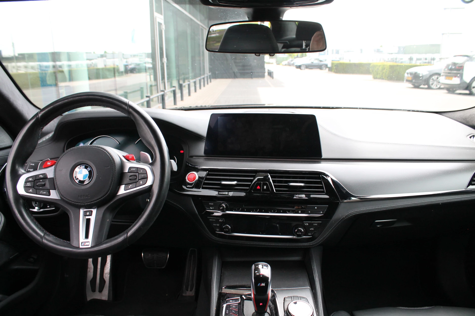 Hoofdafbeelding BMW M5