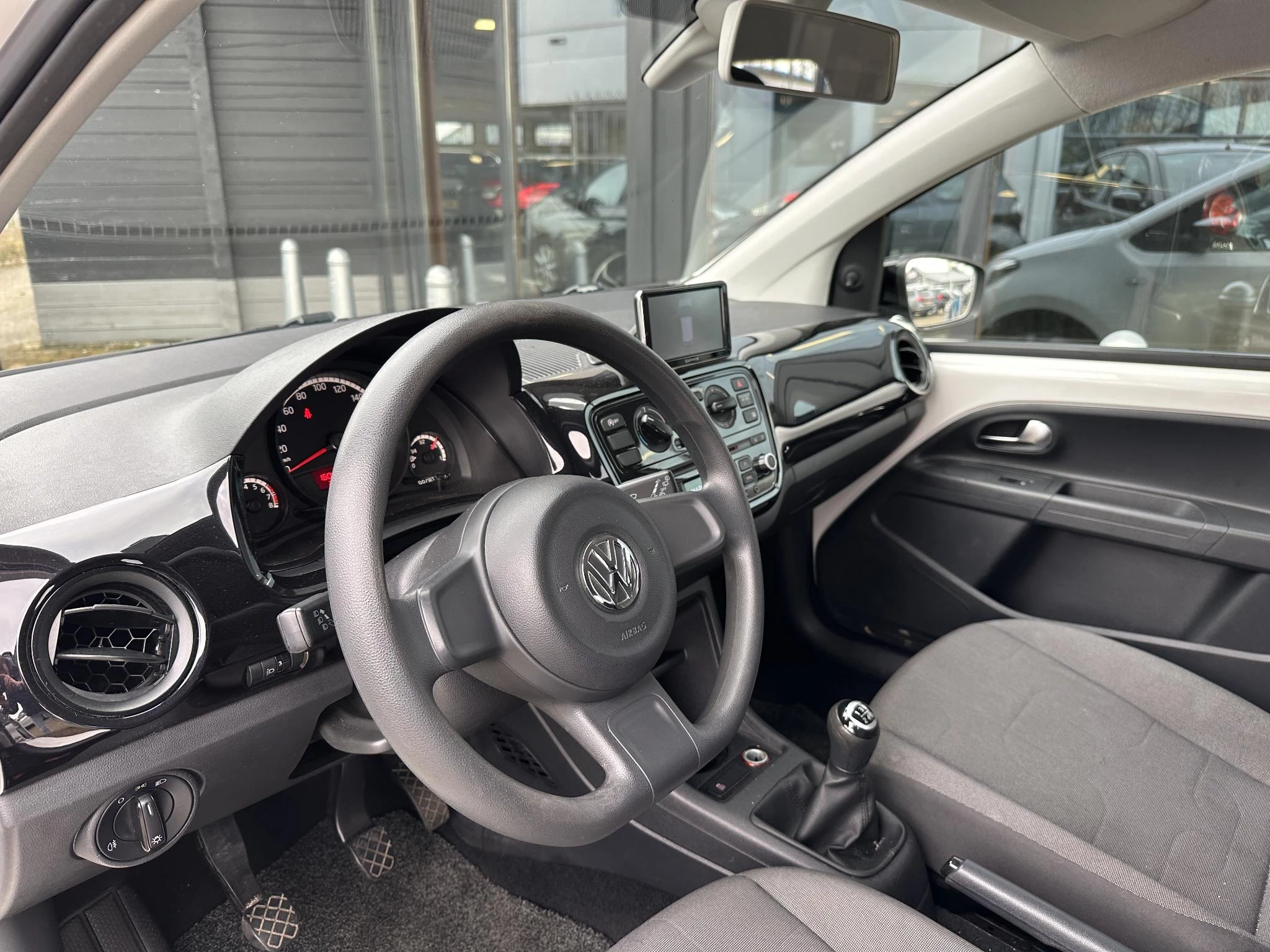 Hoofdafbeelding Volkswagen up!