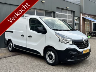 Renault Trafic 1.6 dCi T27 L1H1 122pk Airco Cruise controle Kastinrichting 3-Persoons Telefoonverbinding Parkeersensoren achter 1e eigenaar Euro 6