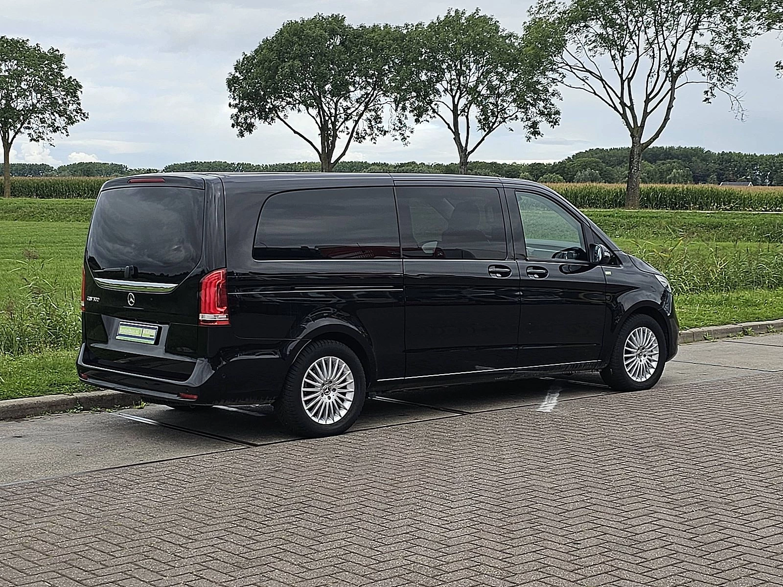 Hoofdafbeelding Mercedes-Benz EQV