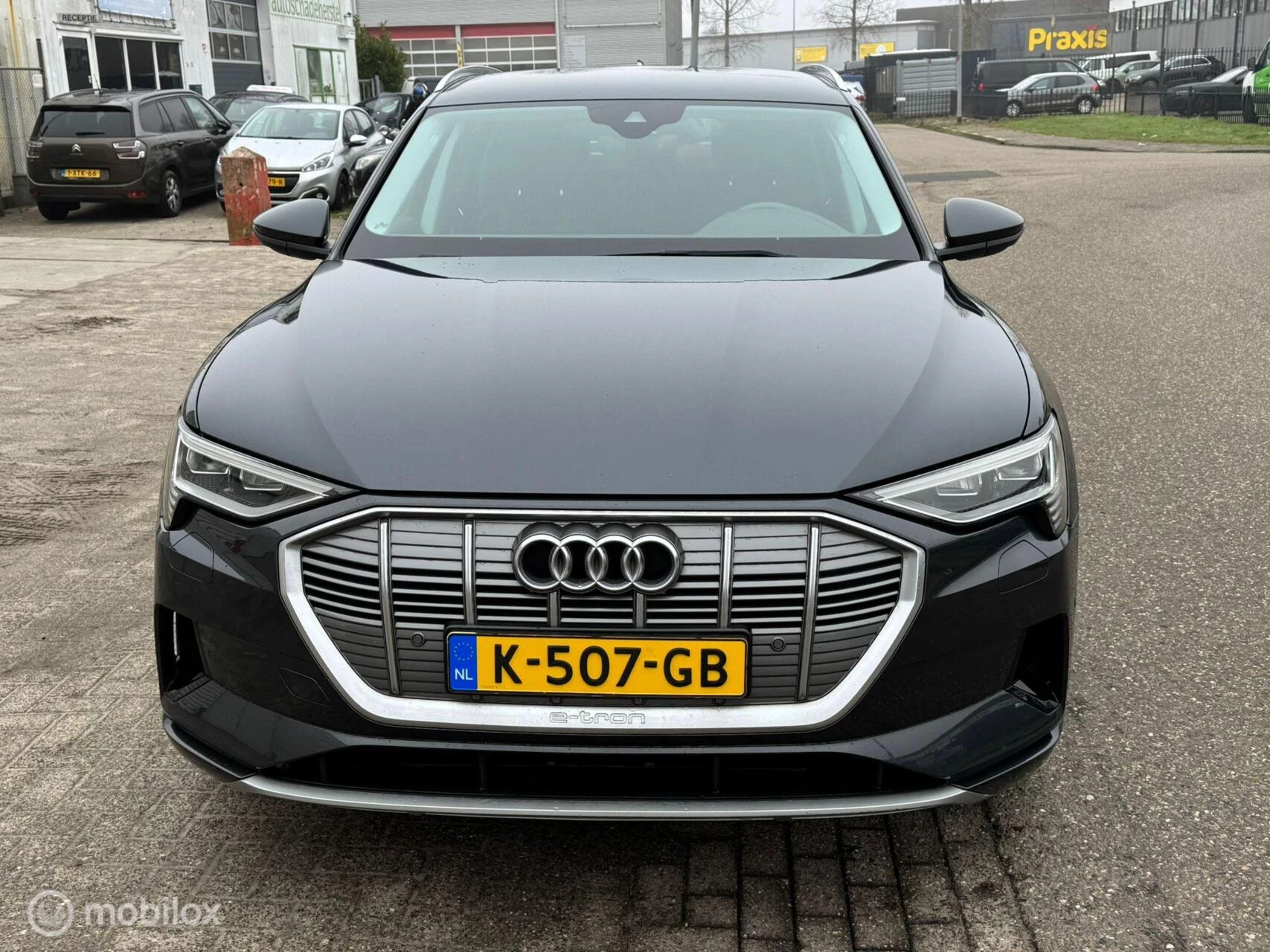 Hoofdafbeelding Audi e-tron