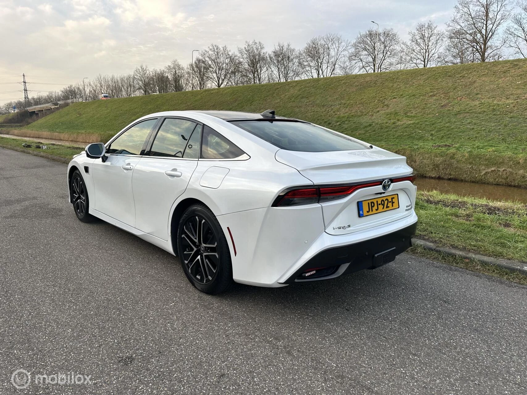 Hoofdafbeelding Toyota Mirai