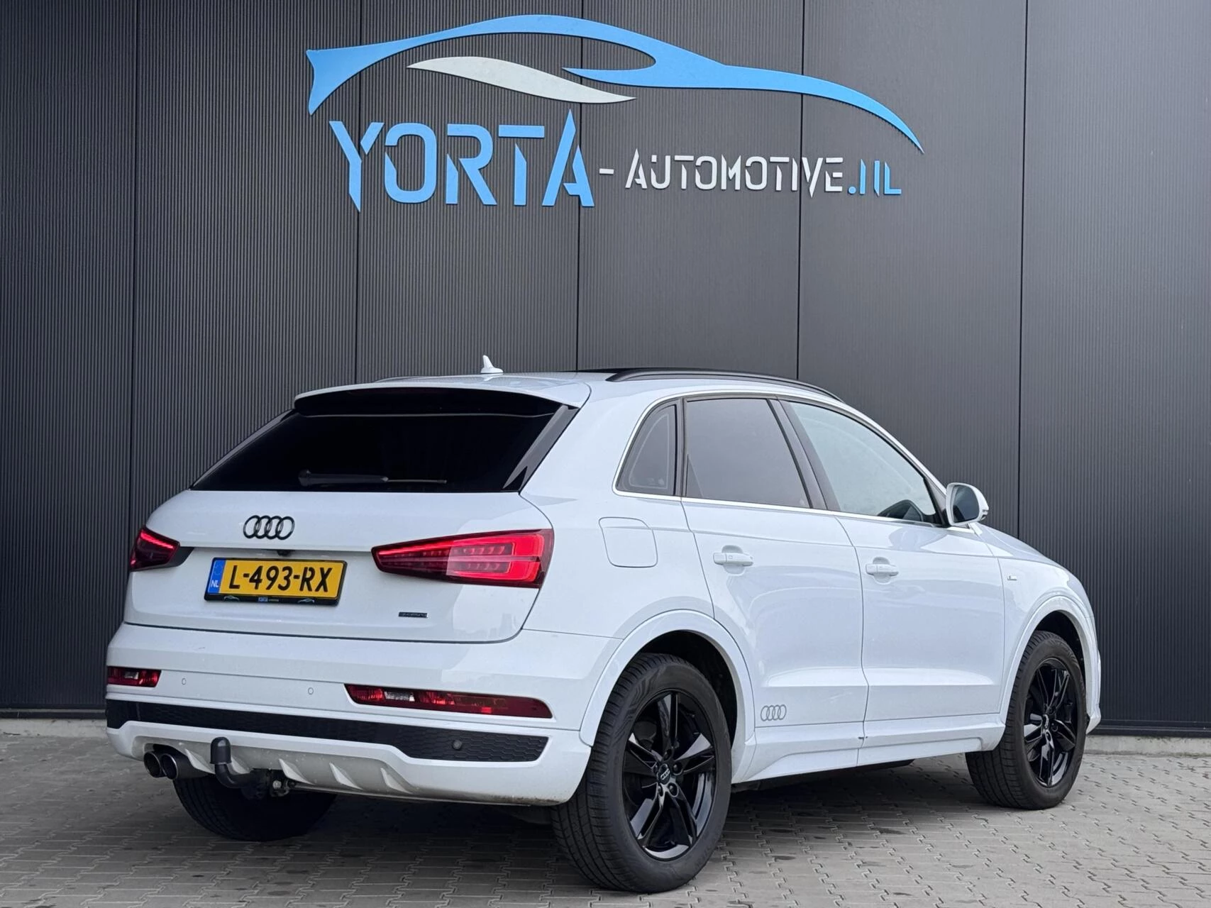 Hoofdafbeelding Audi Q3