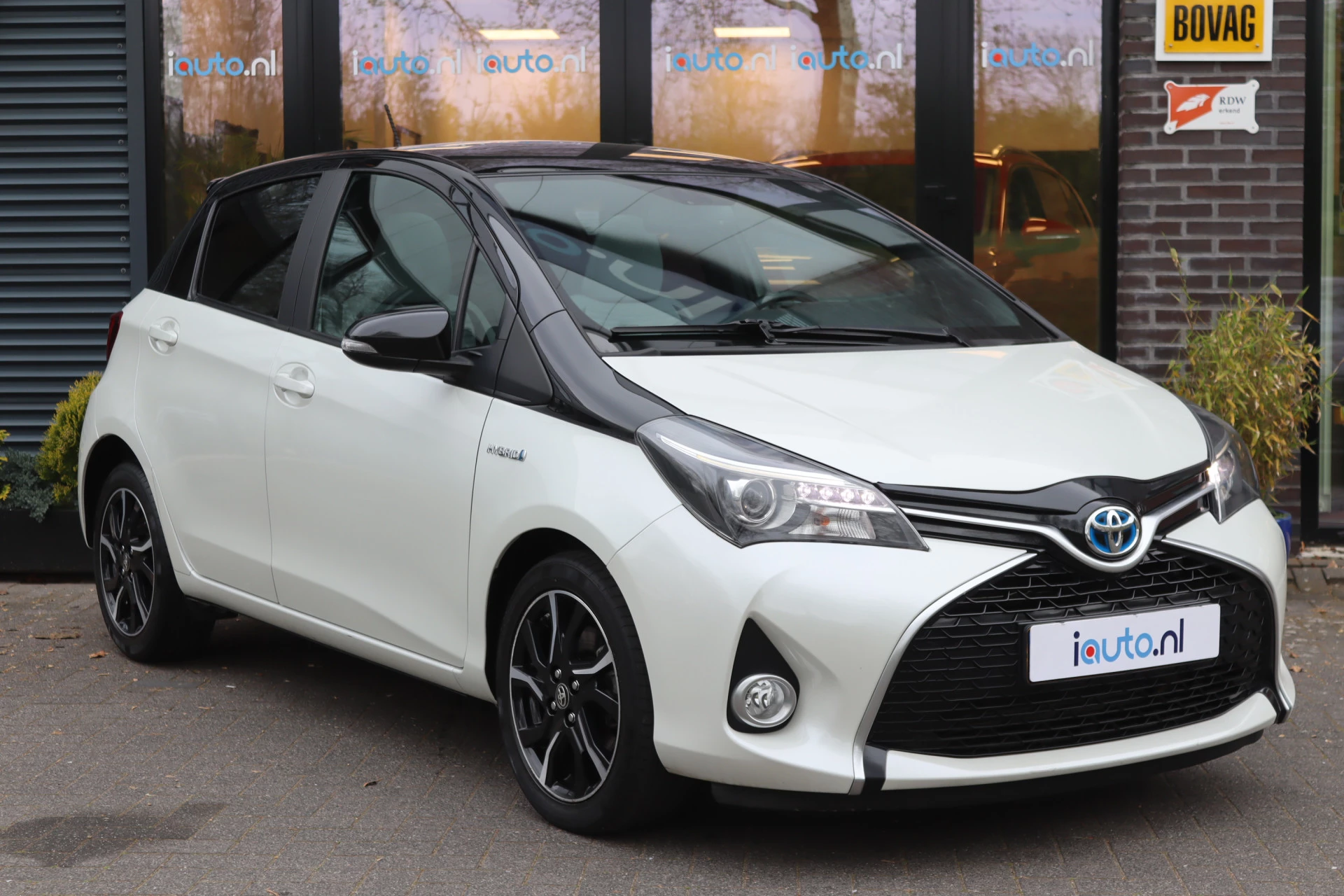 Hoofdafbeelding Toyota Yaris
