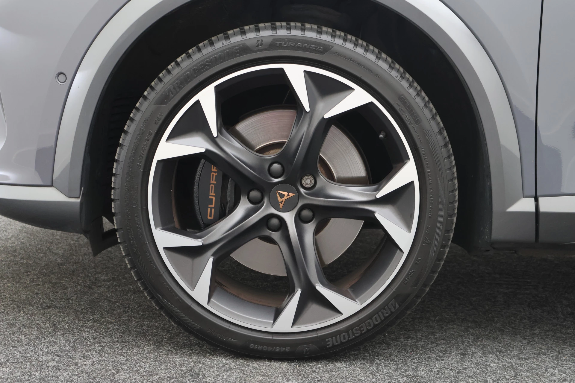 Hoofdafbeelding CUPRA Formentor