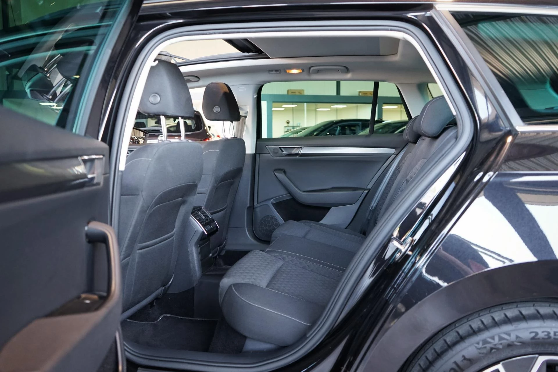Hoofdafbeelding Škoda Superb