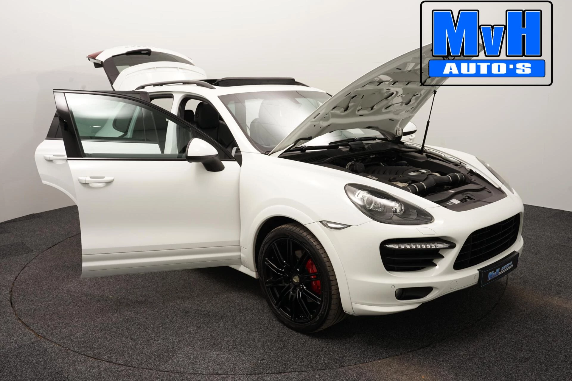 Hoofdafbeelding Porsche Cayenne