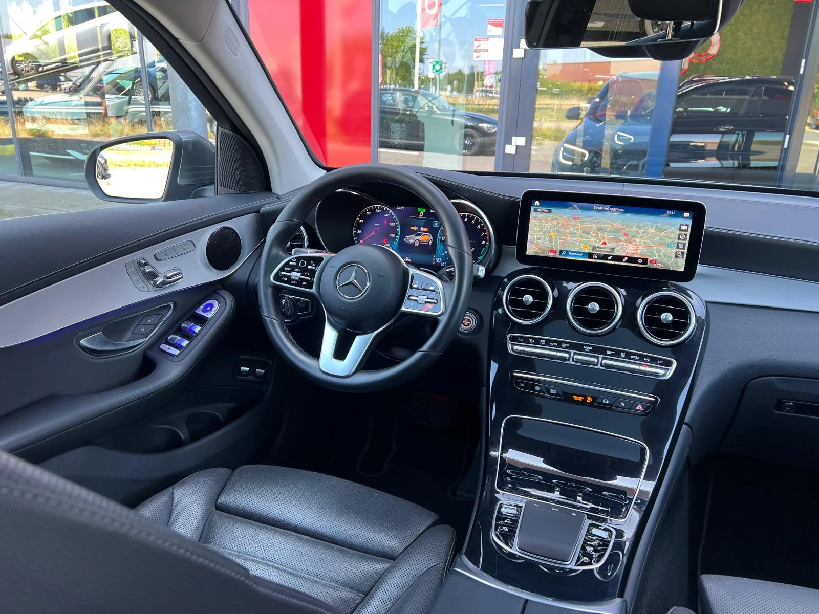 Hoofdafbeelding Mercedes-Benz GLC