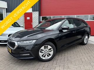 Škoda Octavia Combi 1.0 TSI Business Edition TREKHAAK / CARPLAY / SFEERVERLICHTING / NAVI / CLIMA / PDC / BLUETOOTH / CRUISE / NL-AUTO