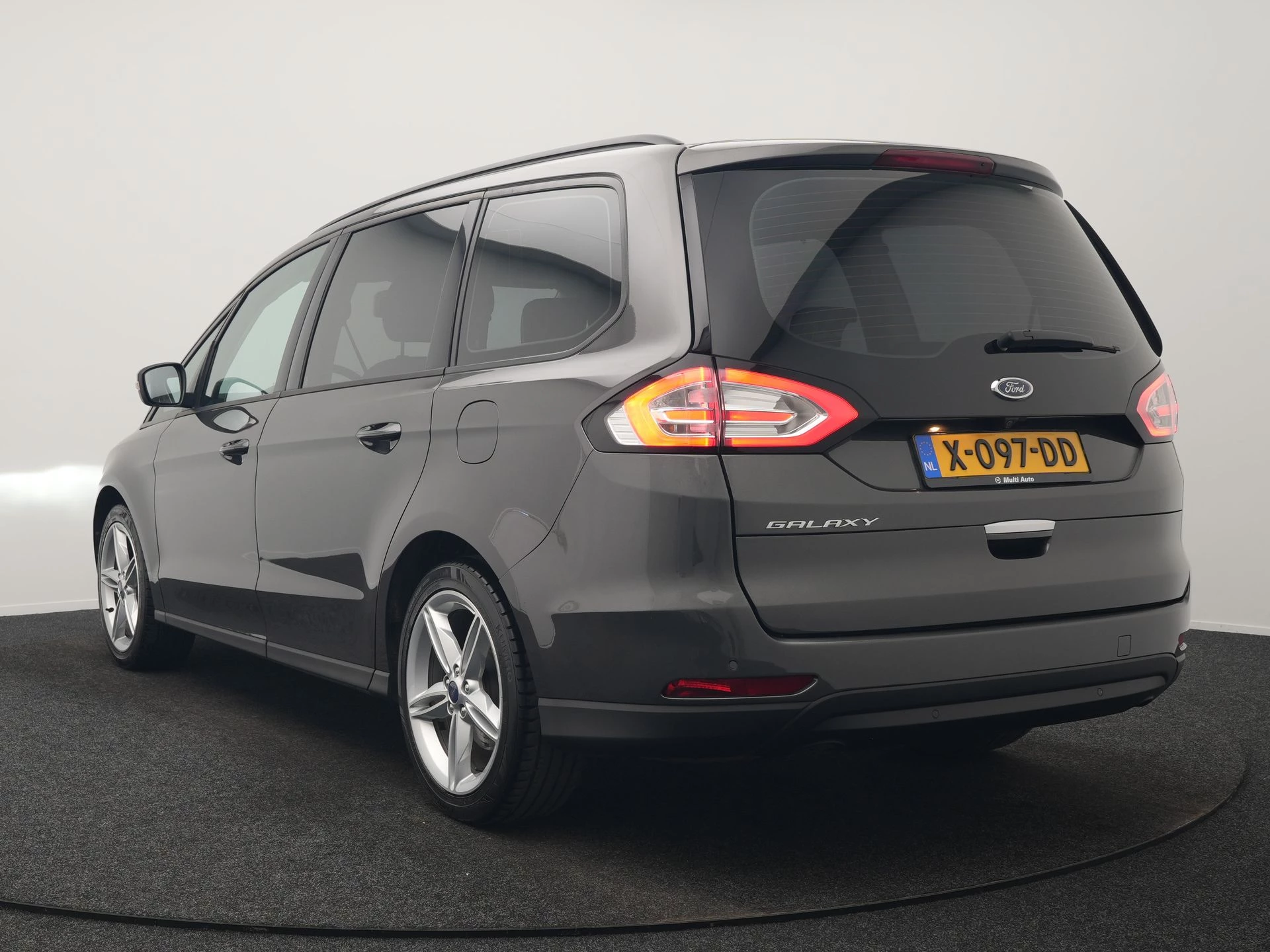 Hoofdafbeelding Ford Galaxy