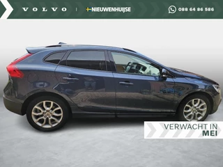 Volvo V40 Cross Country 1.5 T3 Polar+ Luxury