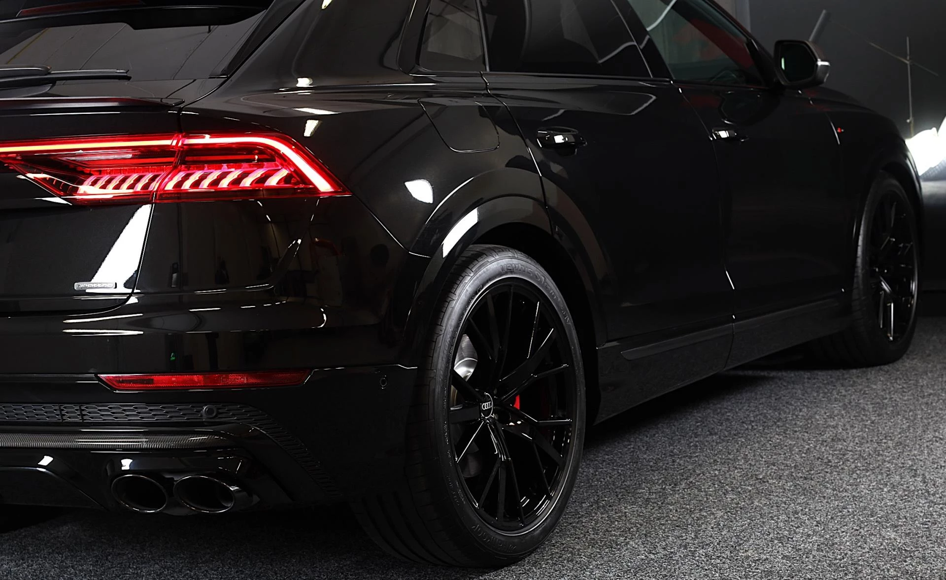 Hoofdafbeelding Audi Q8