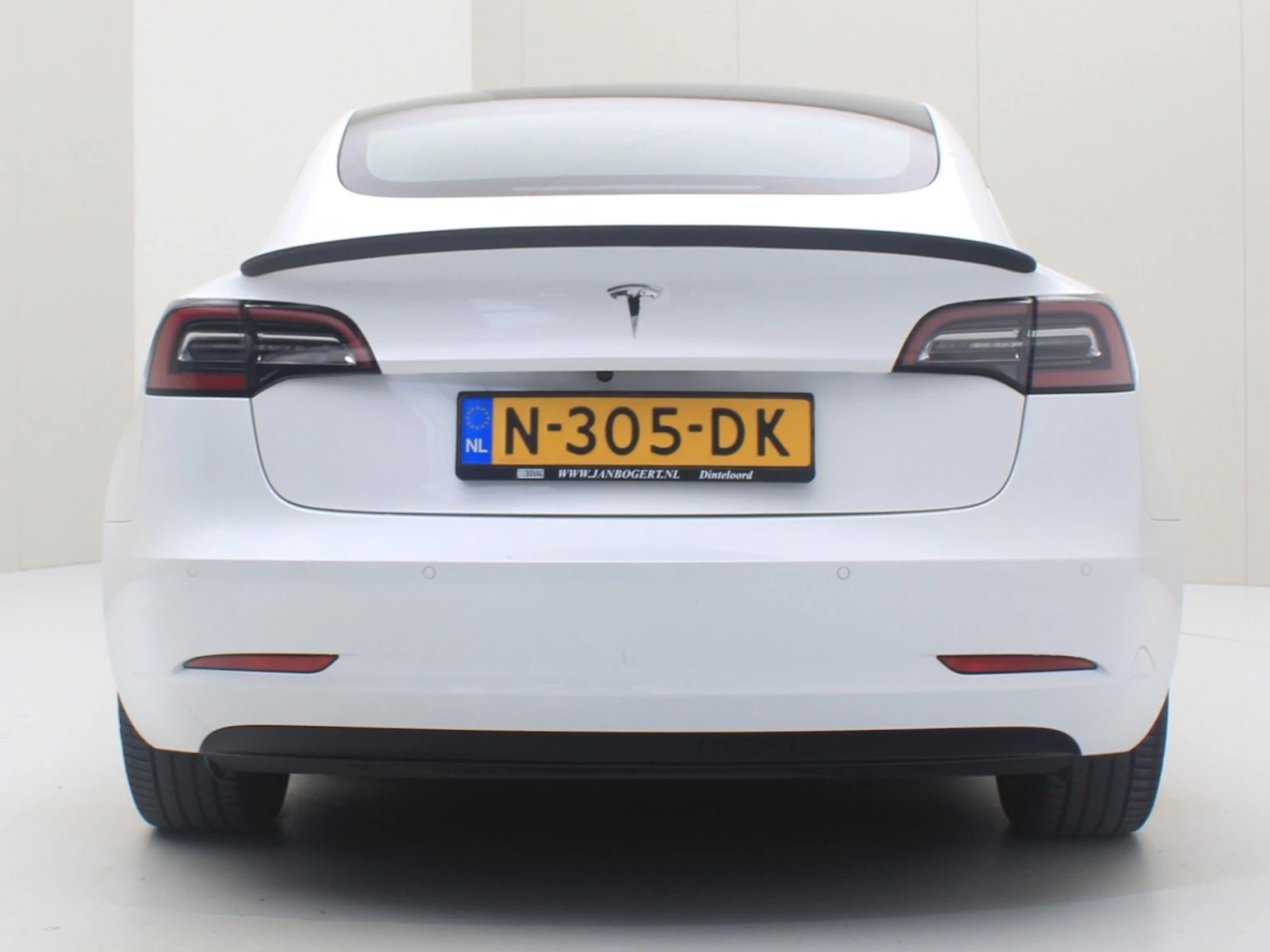 Hoofdafbeelding Tesla Model 3