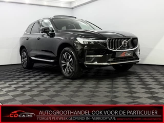 Volvo XC60 2.0 T6 Plug-in hybrid AWD Core Bright Panoramadak, Camera, Navi, Elektrische achterklep, Stoel/stuurverwarming, Verstelbare stoelen, Virtual desk, Elektrische trekhaak