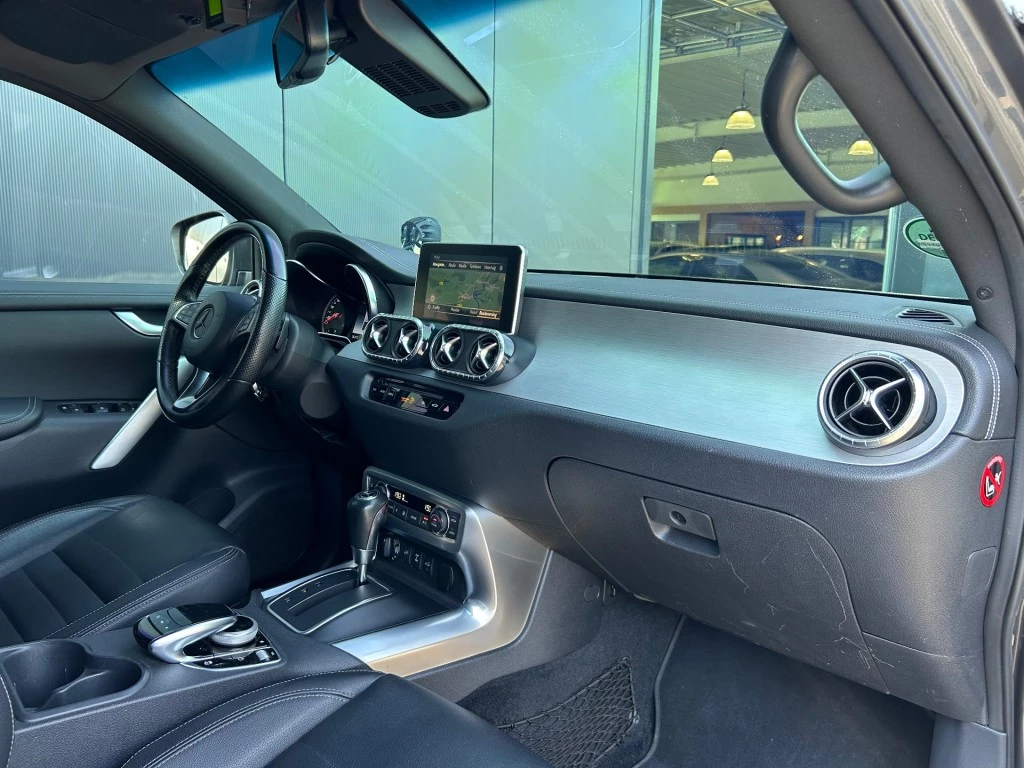 Hoofdafbeelding Mercedes-Benz X-Klasse