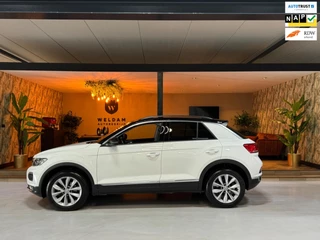 Volkswagen T-Roc 1.5 TSI Style Garantie Trekhaak CarPlay PDC Adoptieve Cruise Lane ASS LED Clima Navi Rijklaar