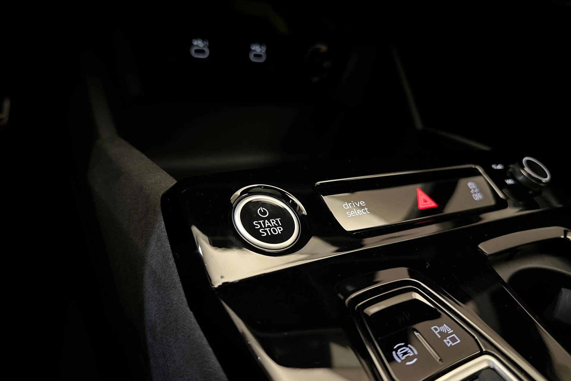 Hoofdafbeelding Audi A6 e-tron