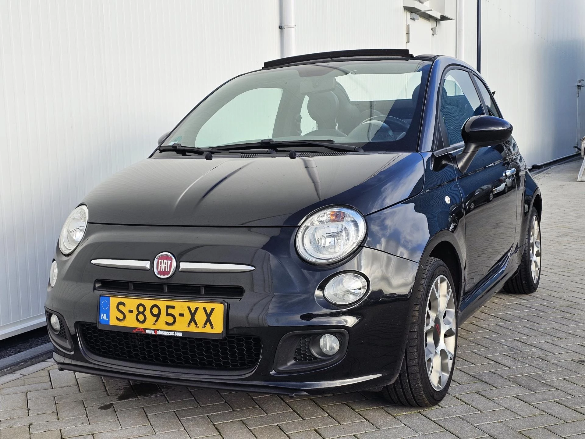 Hoofdafbeelding Fiat 500C