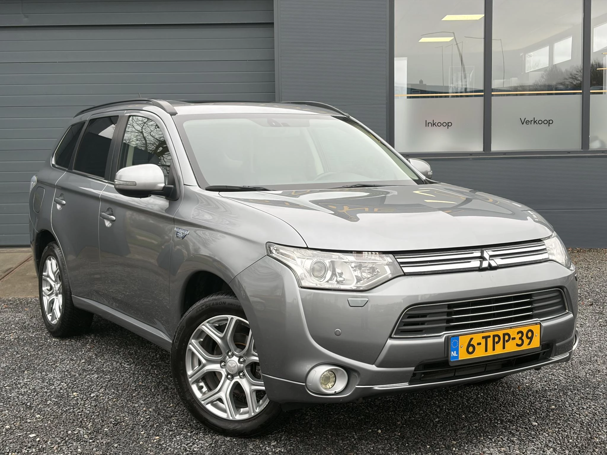 Hoofdafbeelding Mitsubishi Outlander