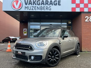 MINI Countryman Mini 2.0 Cooper S E ALL4 Chili // SCHUIF-KANTELDAK // NAVI // LEDER // LED // KEYLESS // PDC // STOELVERWARMING //