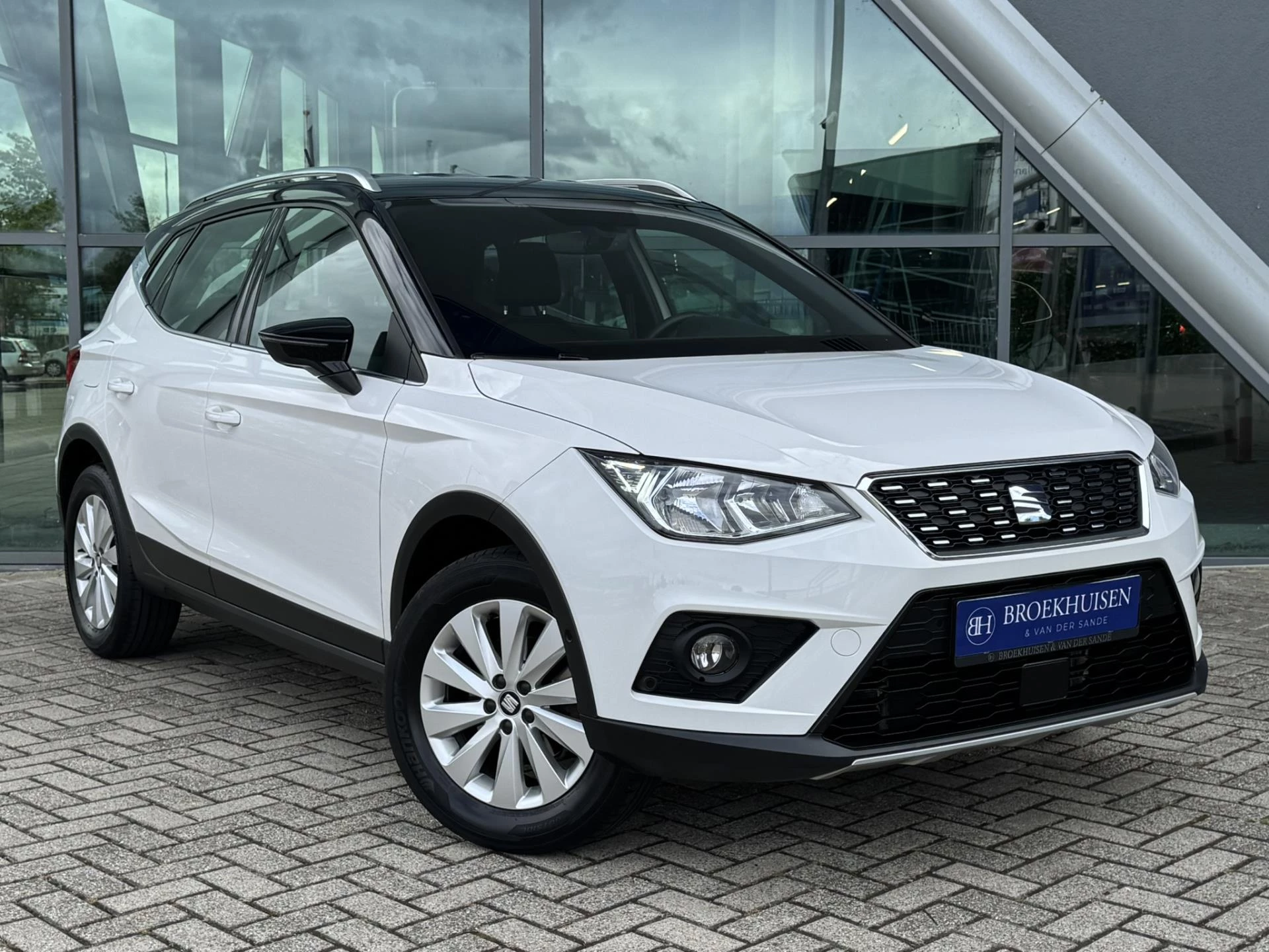 Hoofdafbeelding SEAT Arona
