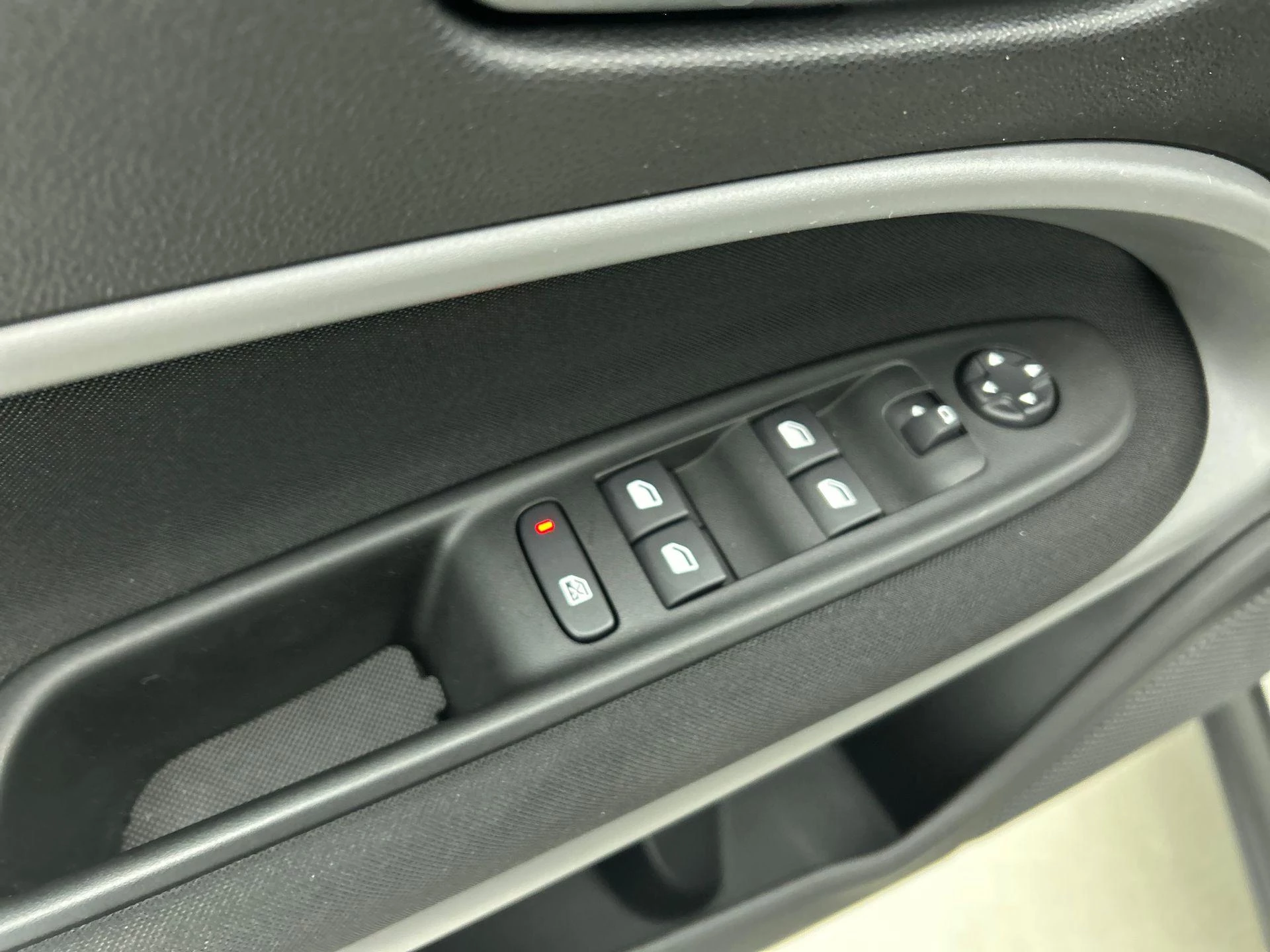 Hoofdafbeelding Jeep Avenger