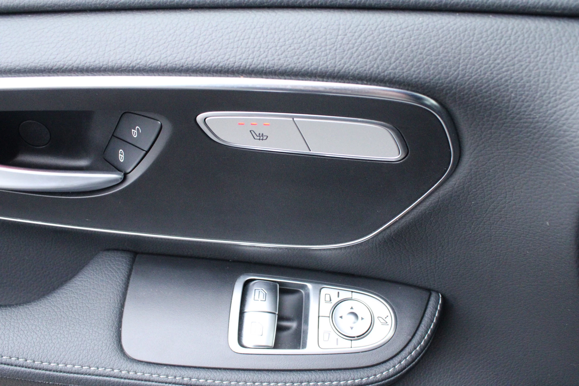 Hoofdafbeelding Mercedes-Benz EQV