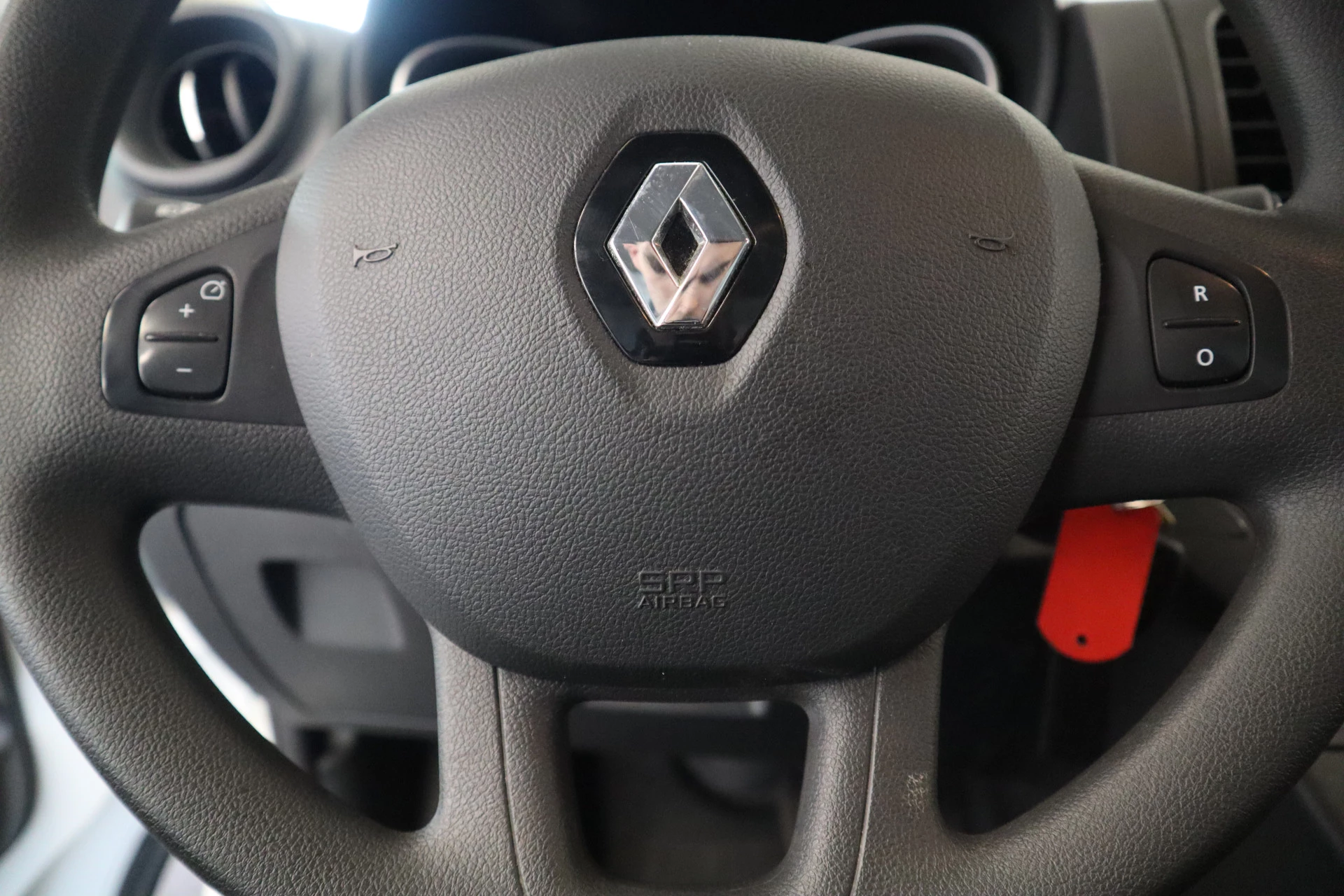 Hoofdafbeelding Renault Traffic Automaat