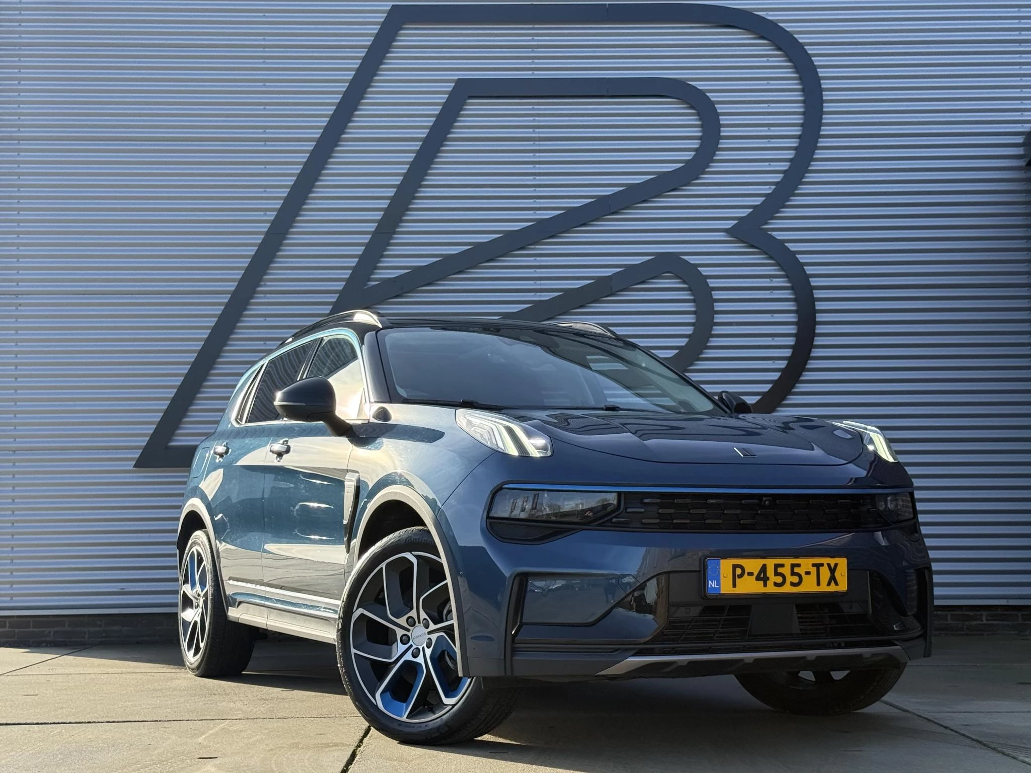 Hoofdafbeelding Lynk & Co 01