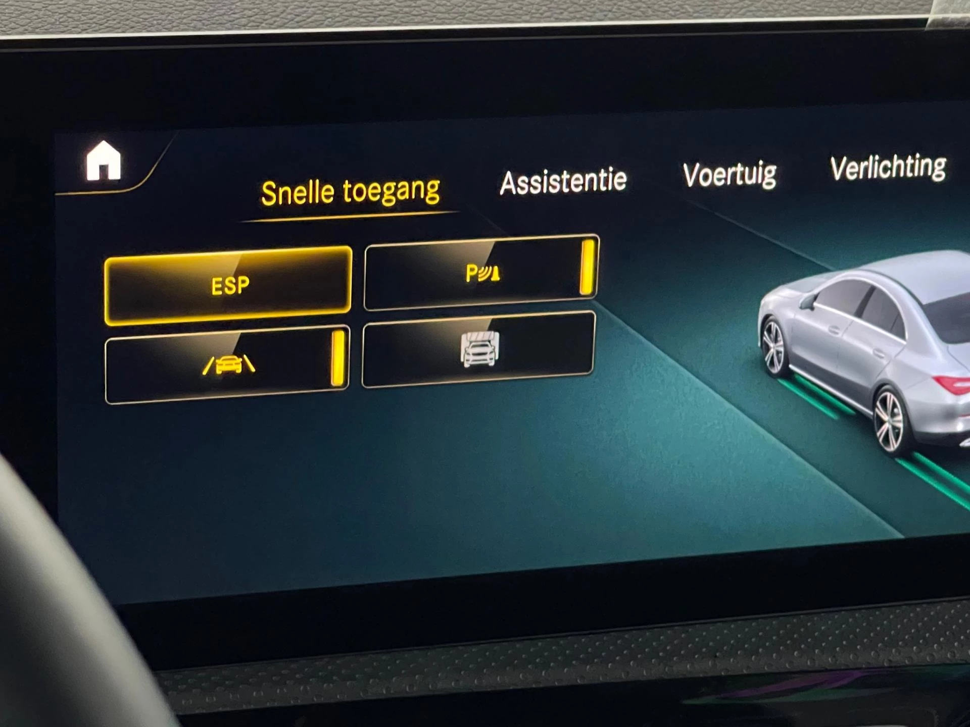 Hoofdafbeelding Mercedes-Benz CLA