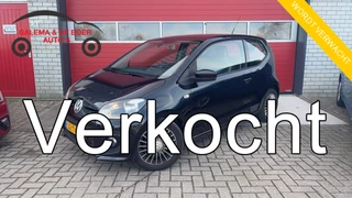 Volkswagen Up! 1.0 high up! BlueMotion NAVI / AIRCO / BLUETOOTH / ELEK RAMEN / NL-AUTO
