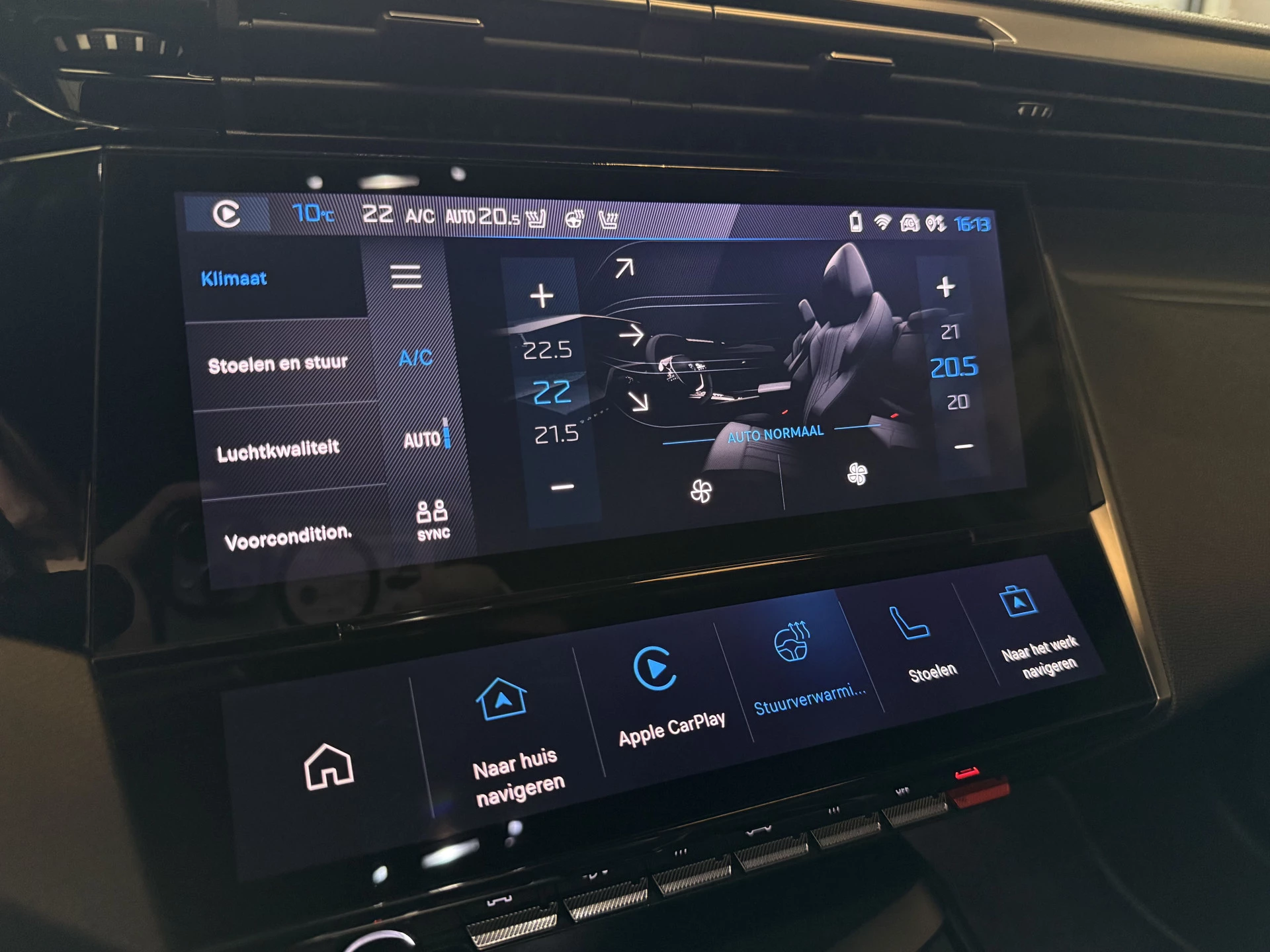 Hoofdafbeelding Peugeot 408