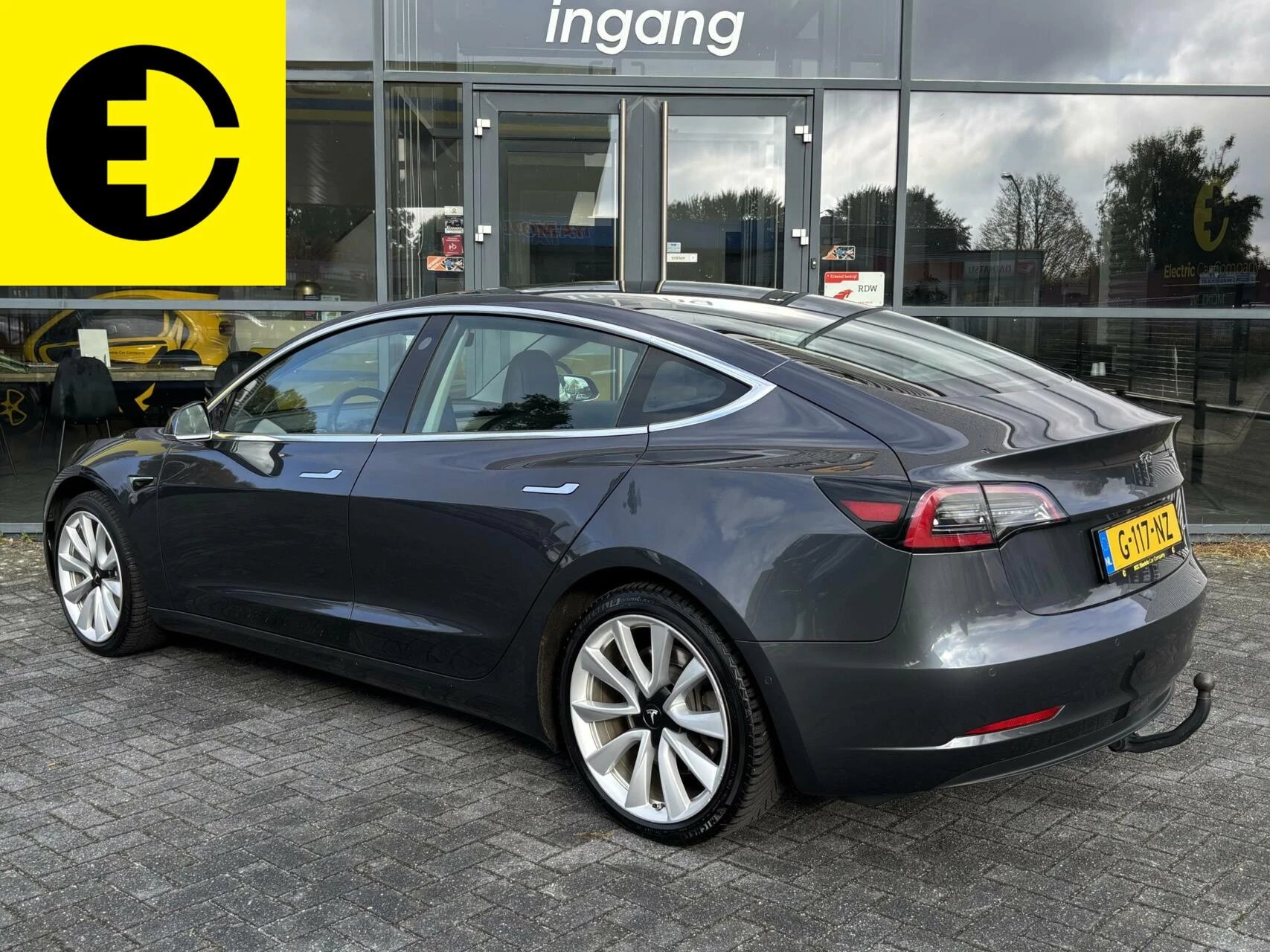 Hoofdafbeelding Tesla Model 3