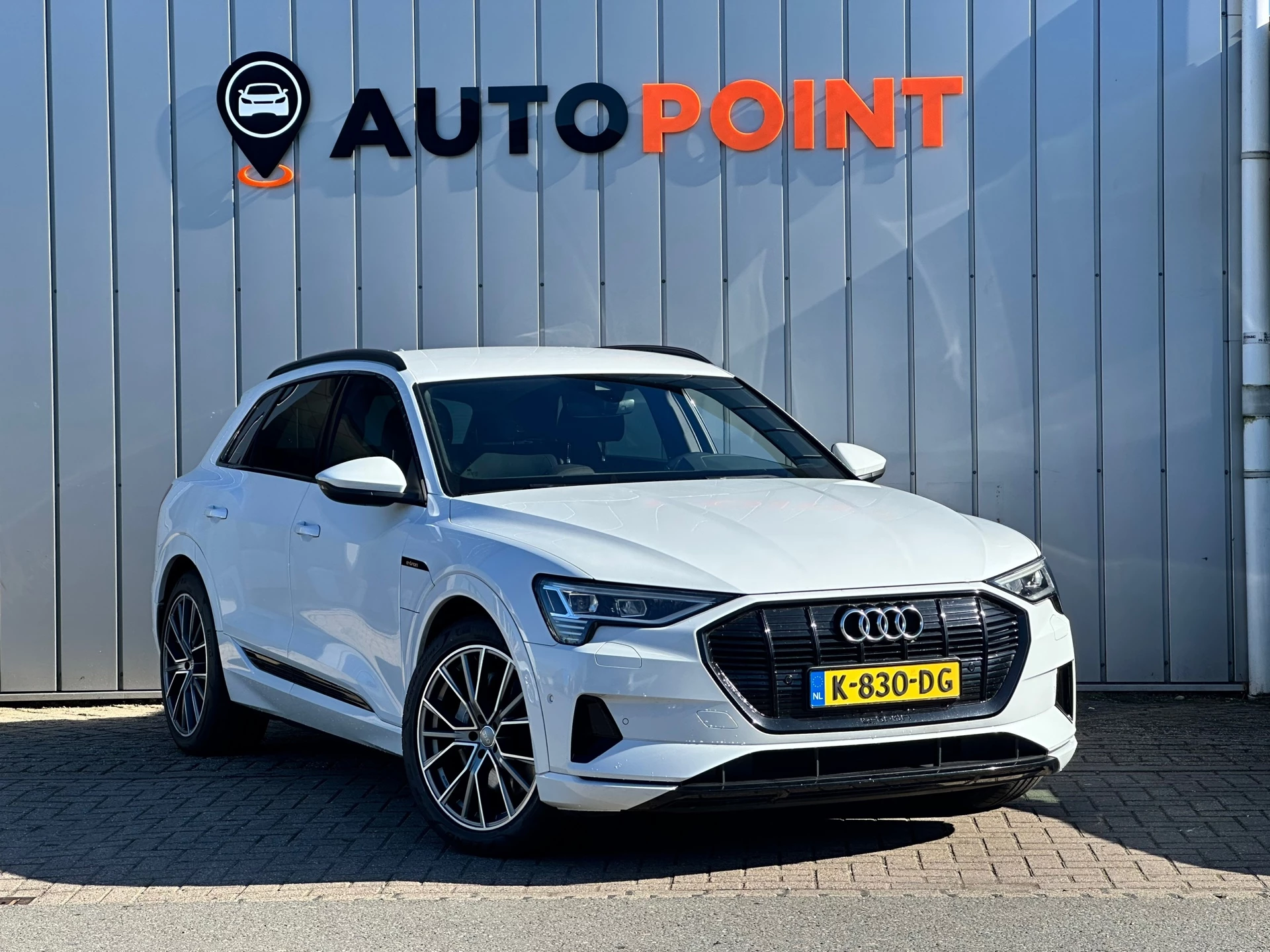 Hoofdafbeelding Audi e-tron