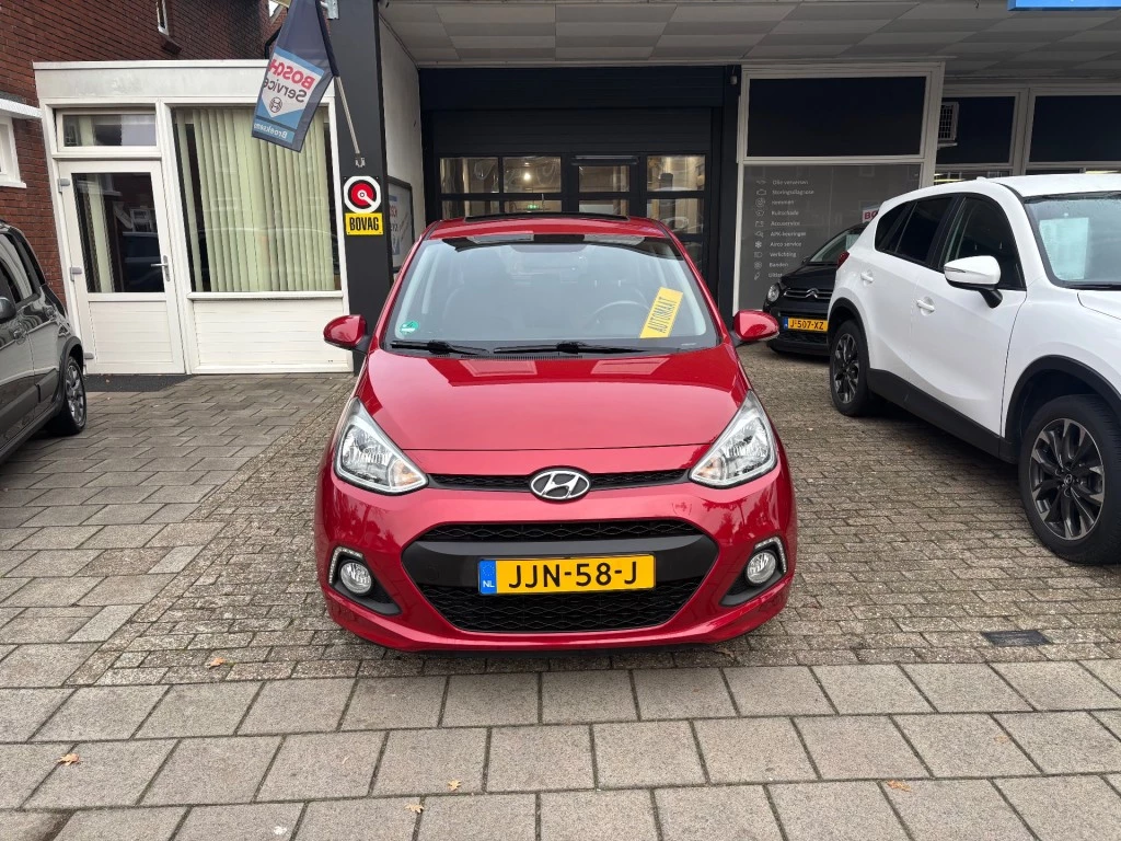 Hoofdafbeelding Hyundai i10