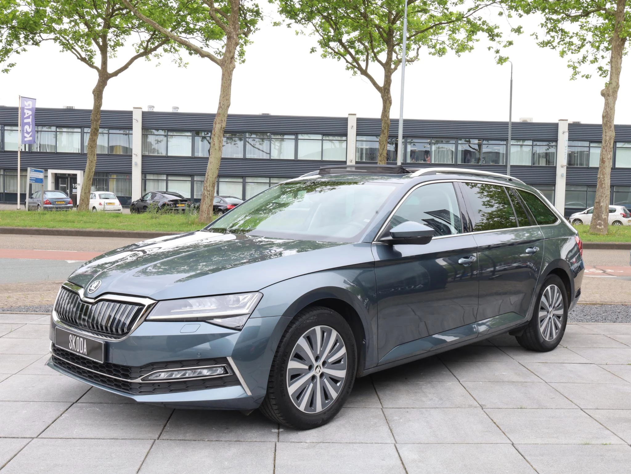Hoofdafbeelding Škoda Superb
