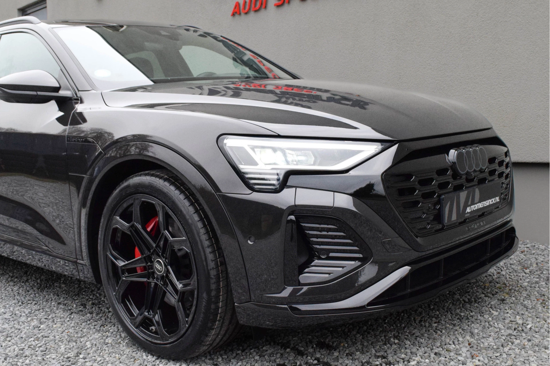 Hoofdafbeelding Audi Q8 e-tron